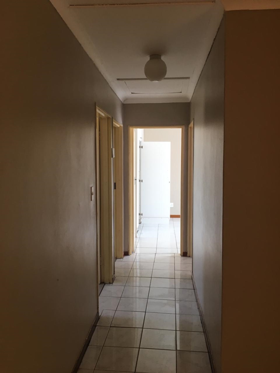 To Let 3 Bedroom Property for Rent in Amalinda Eastern Cape